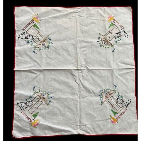 Hand Embroidered Scottish Terrier Bridge Card Table Tablecloth Scottie Dog - Picture 2 of 10